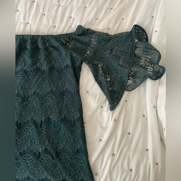CityChic off the shoulder Bella lace dress emerald size 20 - Picture 5 of 12